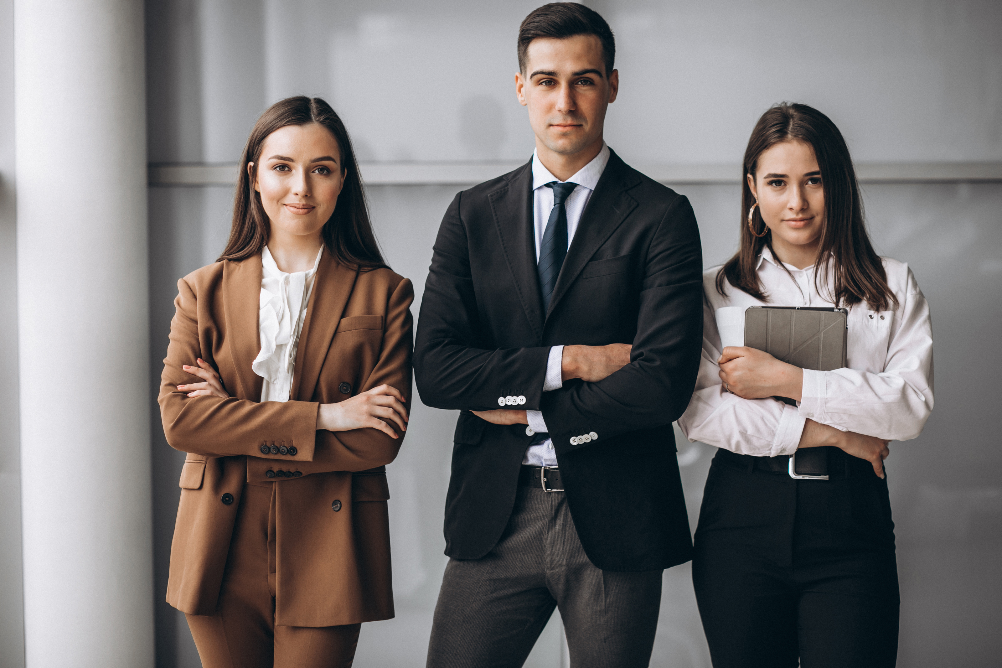 Bussiness people working in team in an office Bussiness people working in team in an office